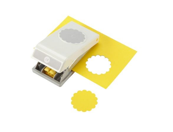 EK tools • Craft punch Scallop Circle Ø2,25" 5,7 cm Wellenkreis